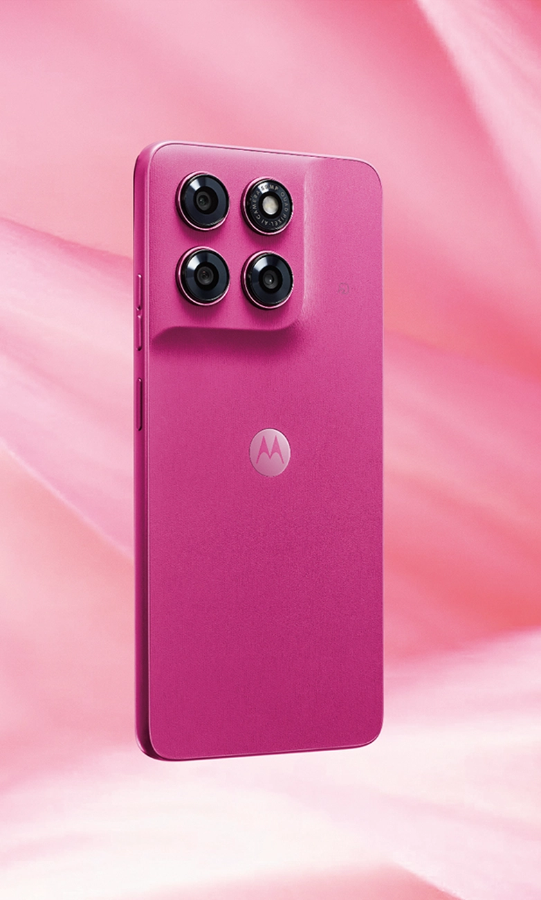3200万画素セルフィーカメラと大容量バッテリー moto g 37J Fuchsia Red